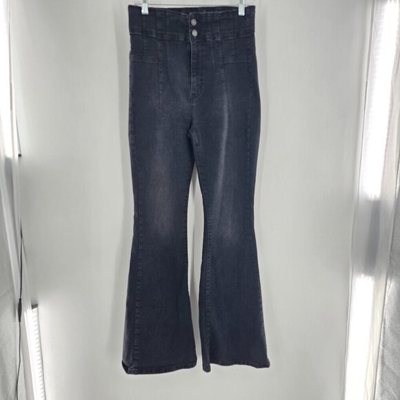 We The Free Jeans Women's 30 High Rise Flared Leg Black Stretch Denim Bellbottom - Picture 1 of 13